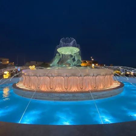 Luxury Bay View 3 Bed 3 Bath Seafront In St Paul's Bay Apartament