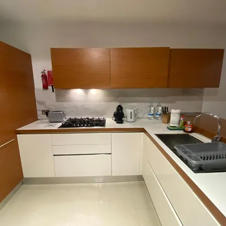 Διαμέρισμα Luxury Bay View 3 Bed 3 Bath Seafront In St Paul's Bay *